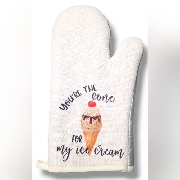 Kitchen Nwot Your The Cone For My Ice Cream Oven Mitt Poshmark